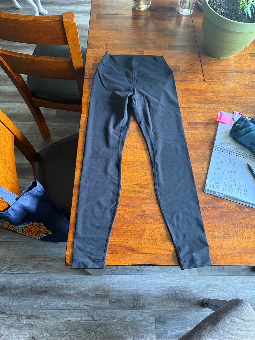 lululemon athletica Black High-Rise Leggings with Hawaiian Islanf motif